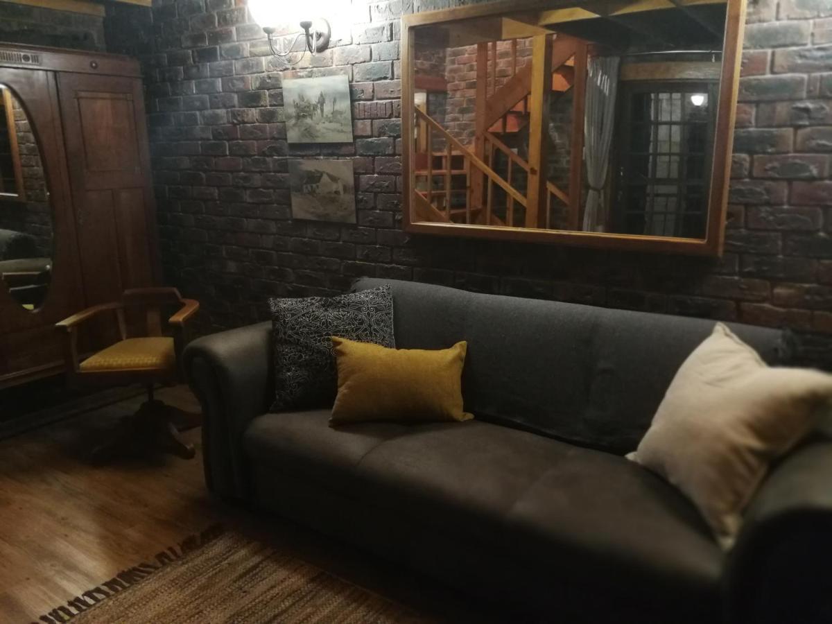 Clarens Cottages Esterno foto